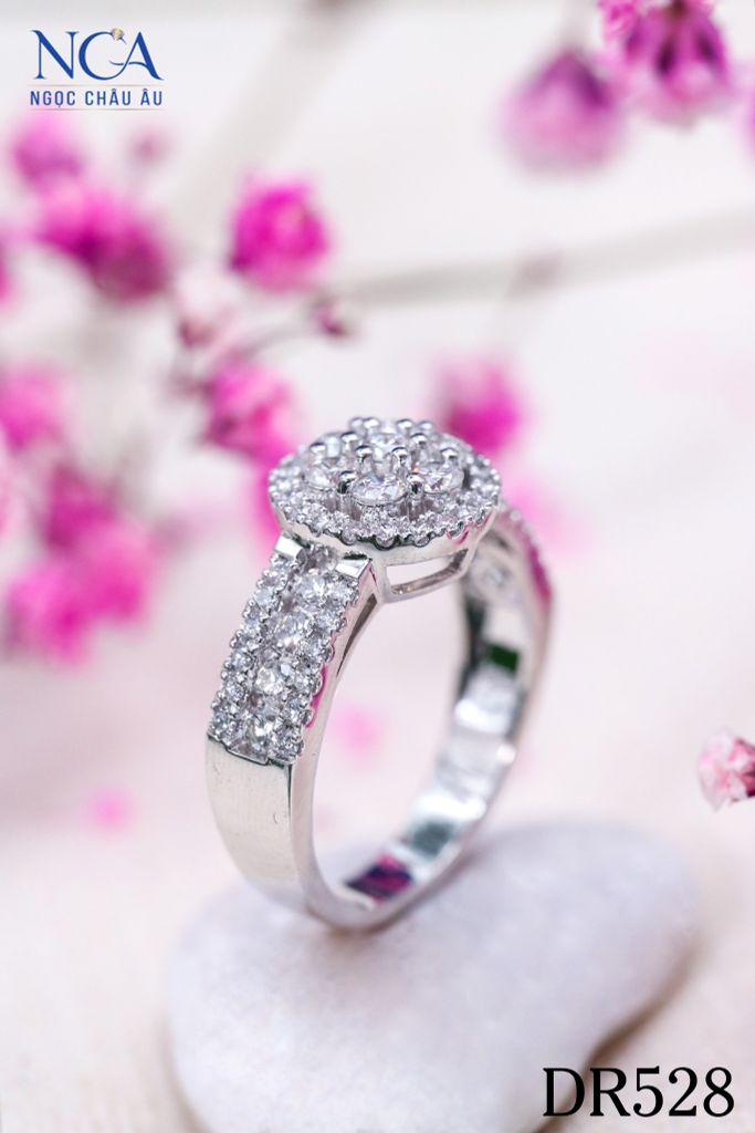 Nhẫn Kim Cương Thiên Nhiên DR528