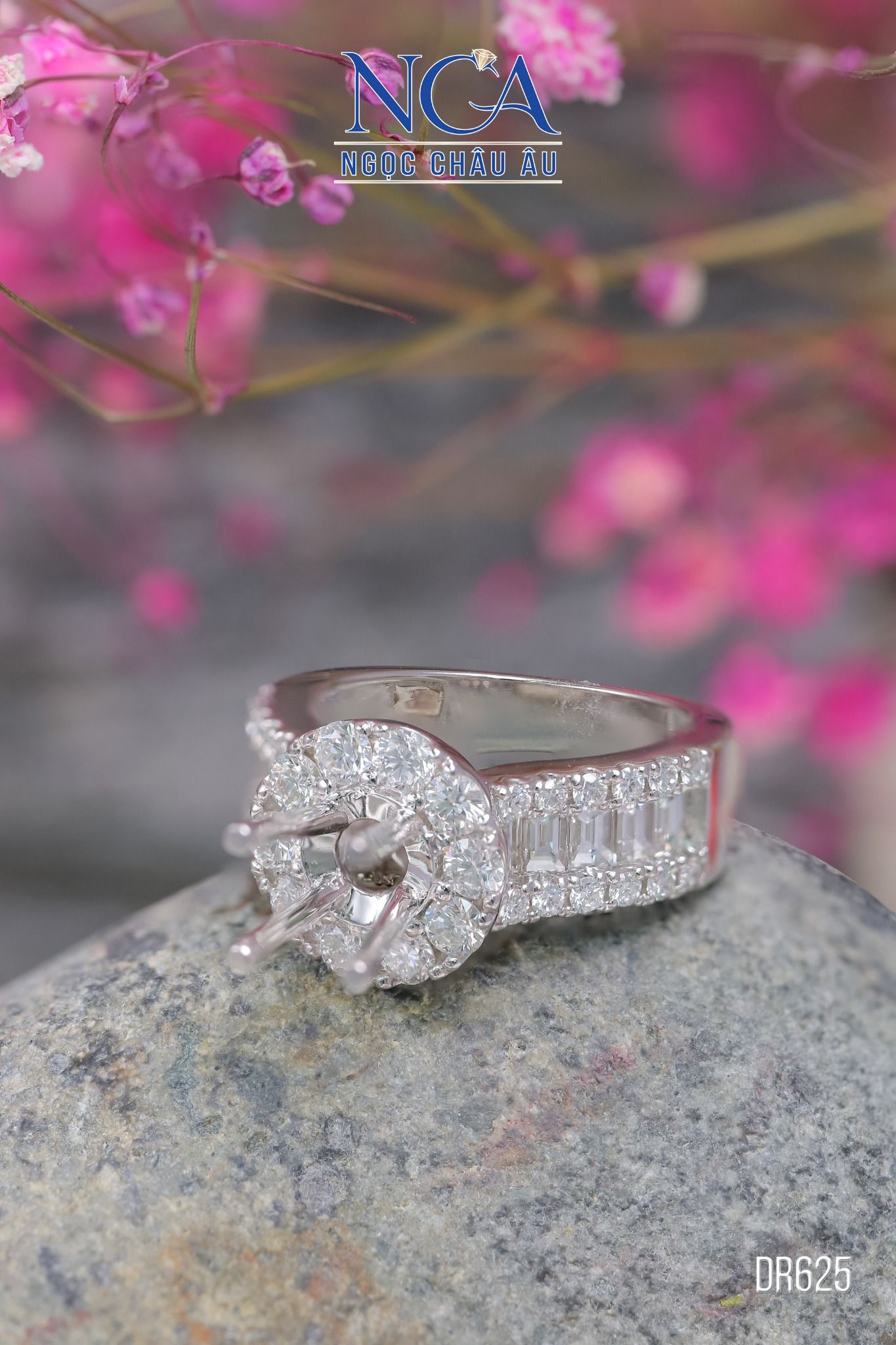 Nhẫn Kim Cương Thiên Nhiên DR625