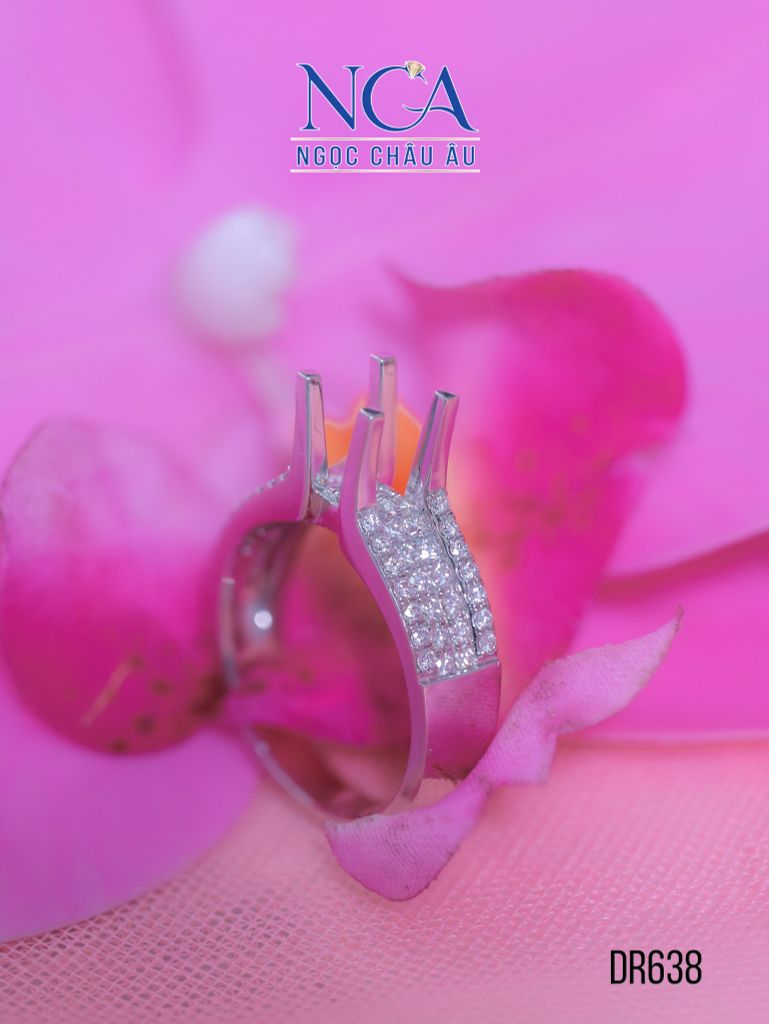 Nhẫn Kim Cương Thiên Nhiên DR638
