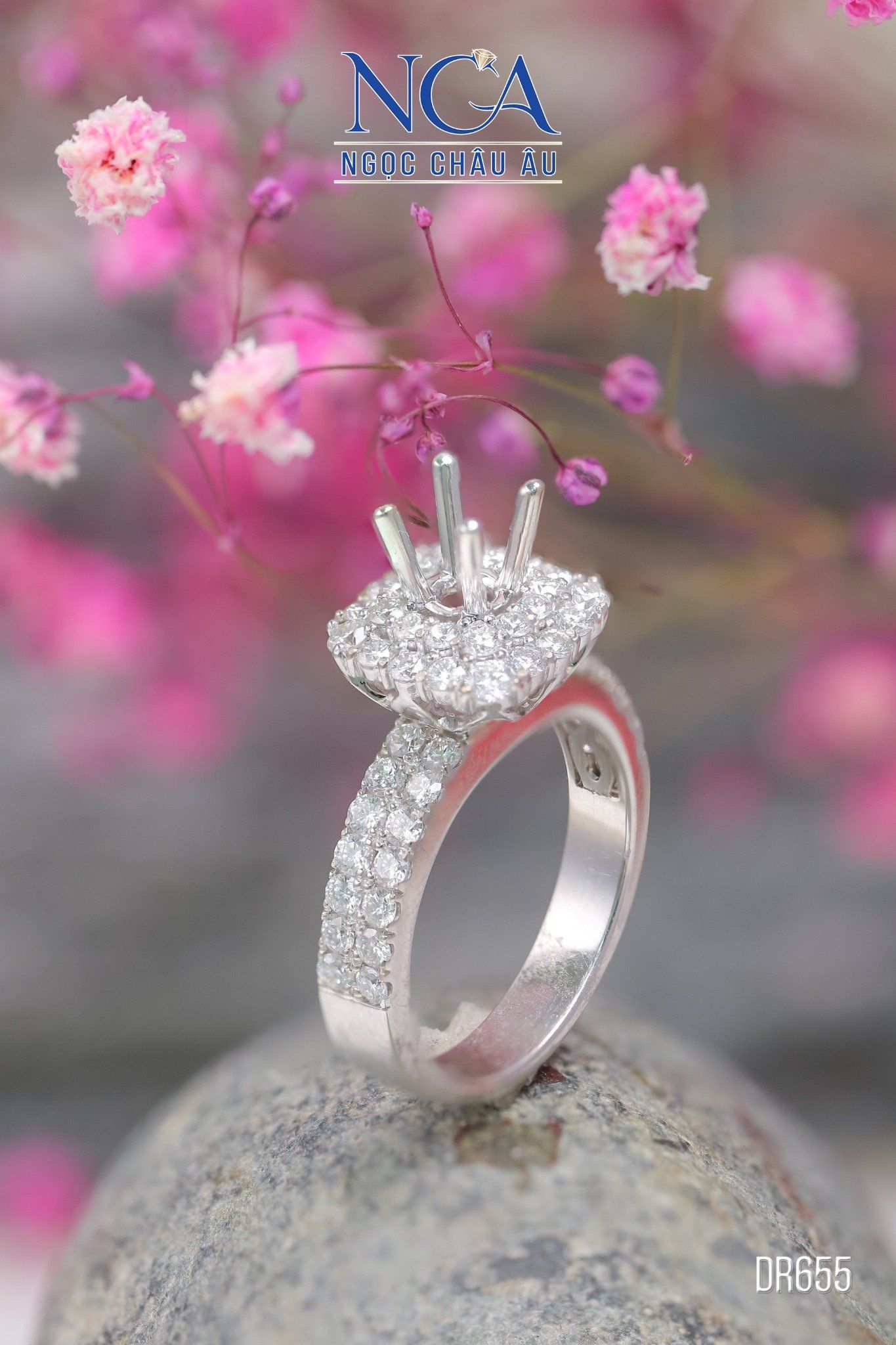 Nhẫn Kim Cương Thiên Nhiên DR655