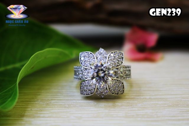 Nhẫn nữ Vàng Ý GEN239