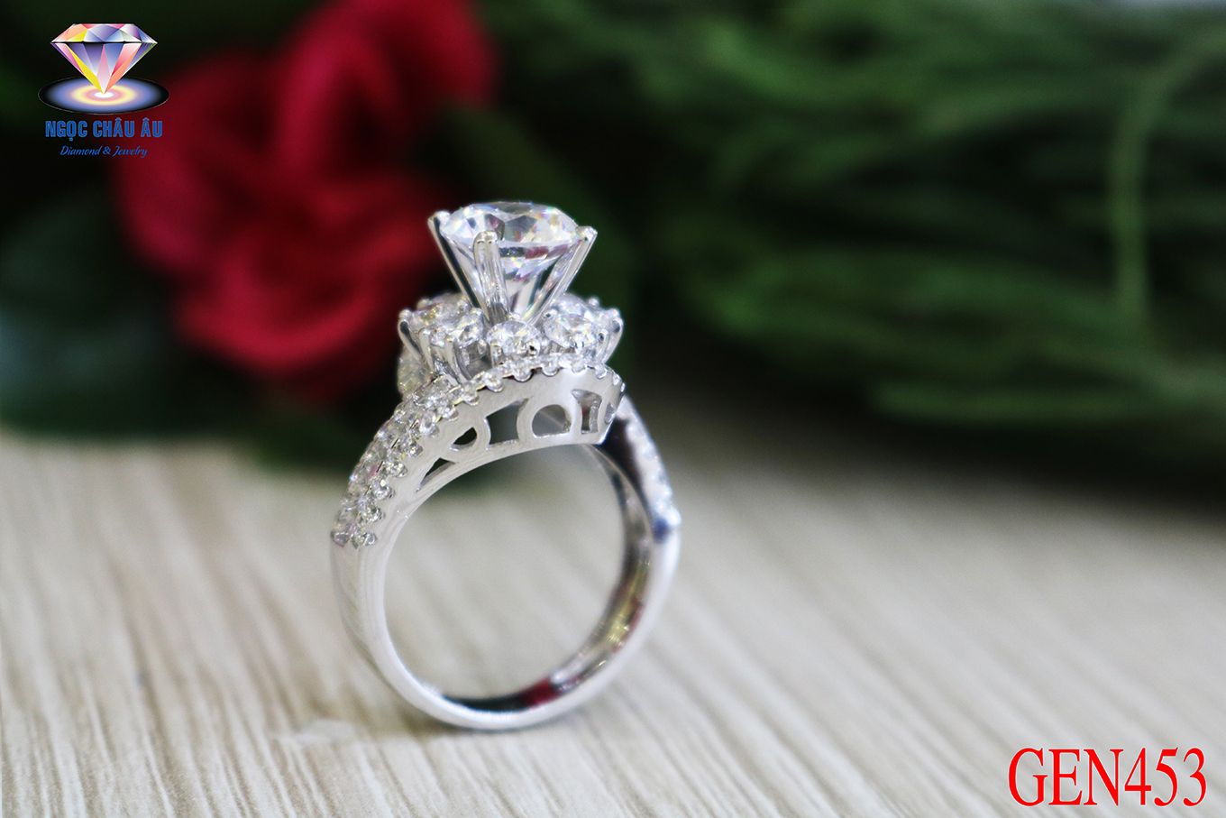 Nhẫn nữ vàng ý GEN453