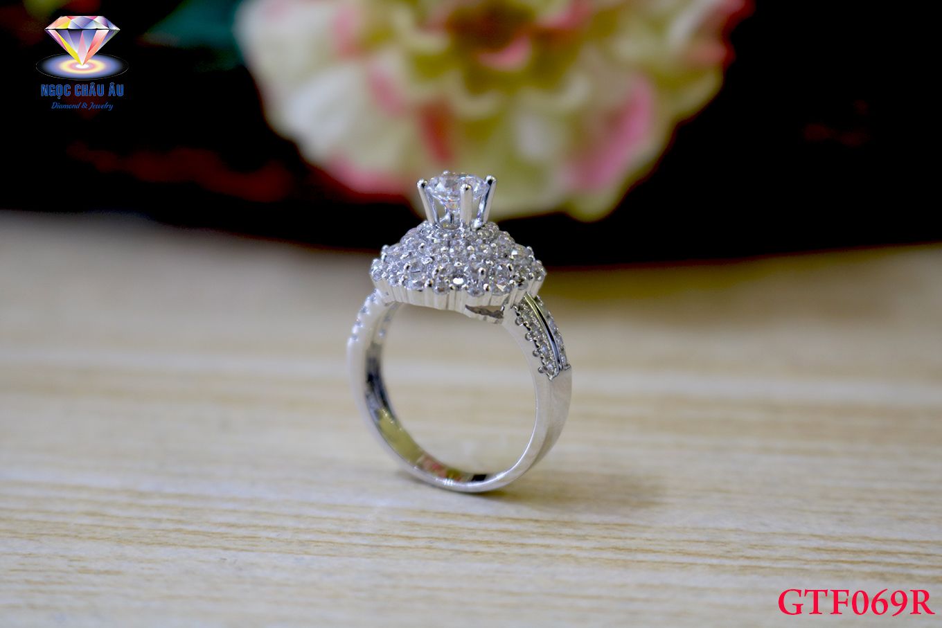 Nhẫn nữ Vàng Ý GTF069R