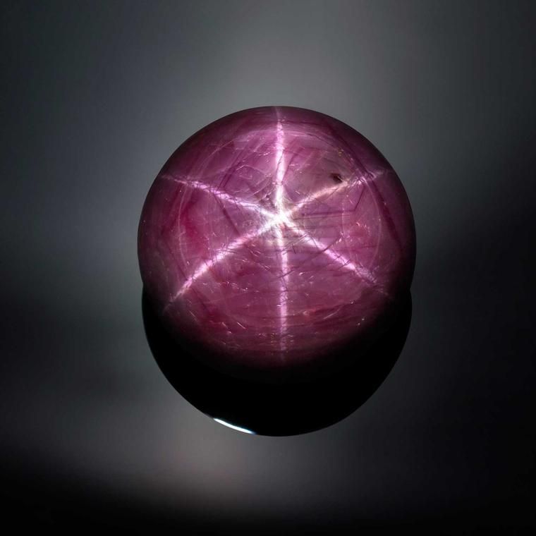 Star Ruby Round