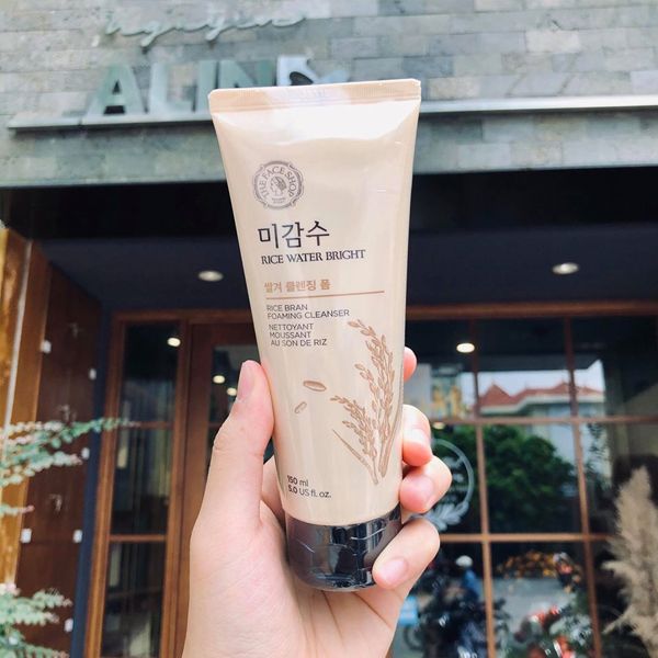 Sữa Rửa Mặt Có Hạt The Face Shop Rice Water Bright Rice Bran Cleansing Foam 150ml