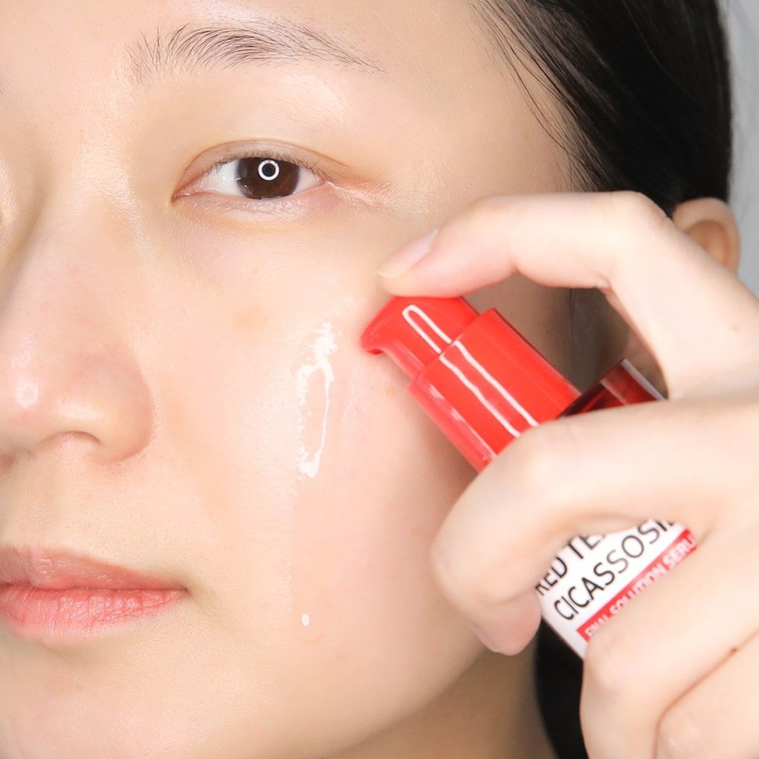 Tinh chất Tràm Trà Đỏ Some By Mi Red Teatree Cicassoside Final Solution Serum 50ml