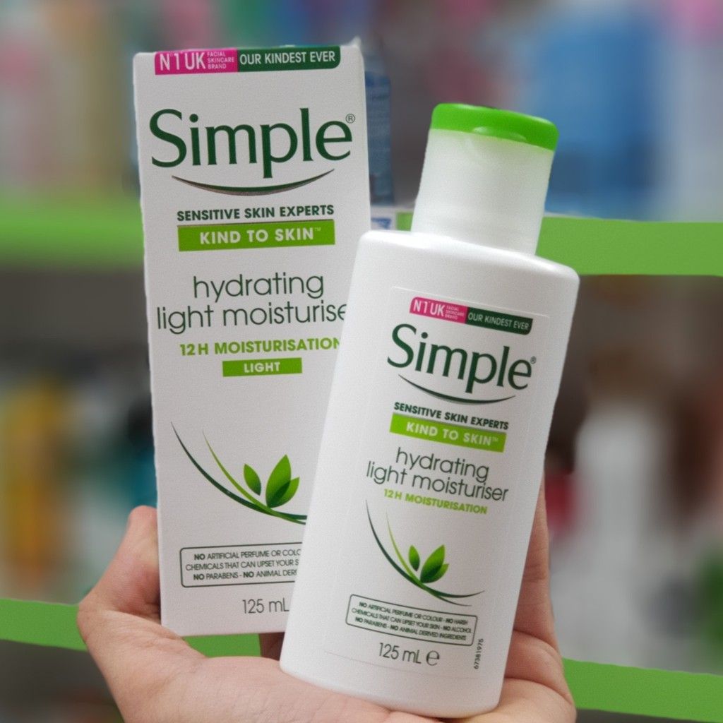 Kem Dưỡng Ẩm Simple Kind To Skin Hydrating Light Moisturiser 125ml