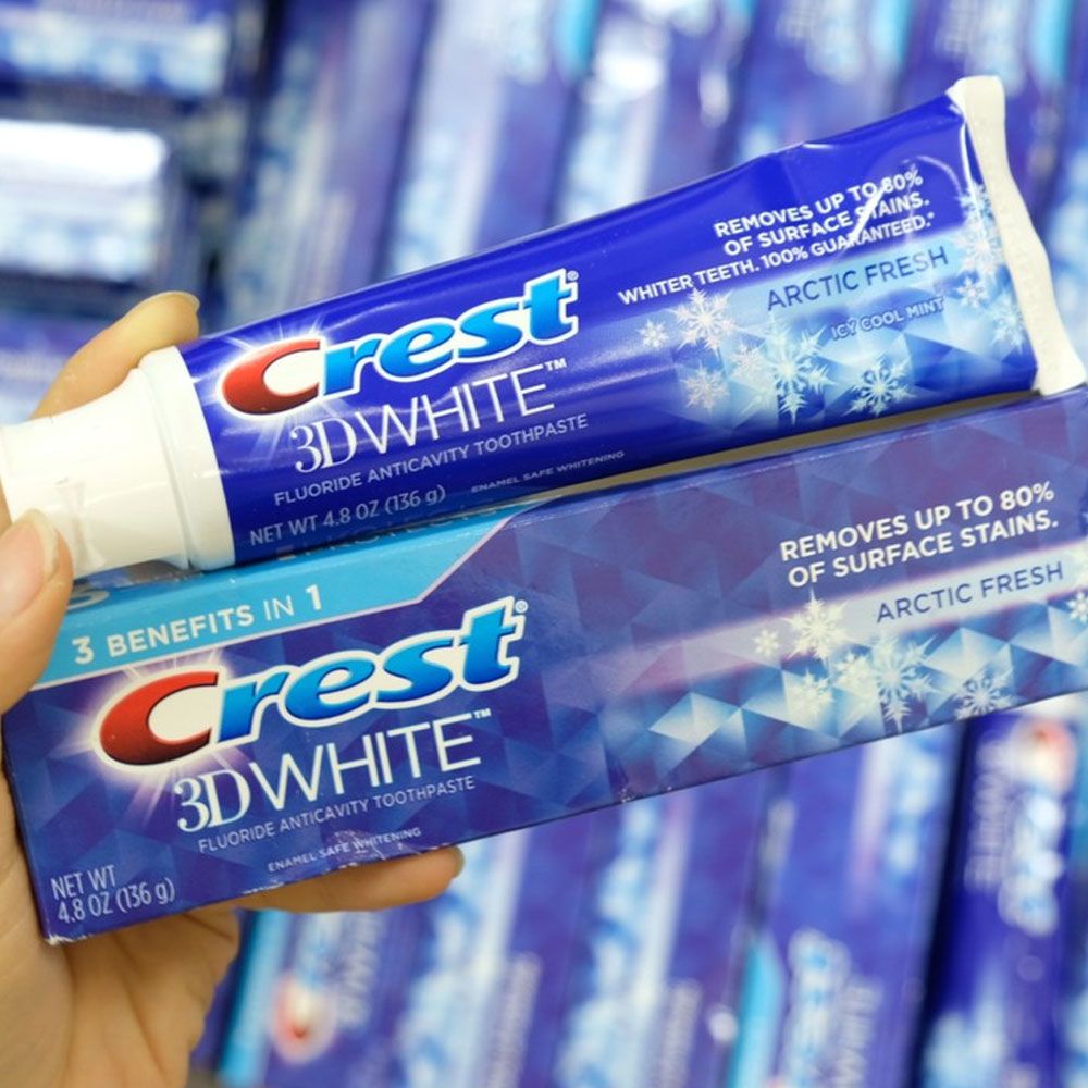 Kem đánh răng Crest 3D White Arctic Fresh