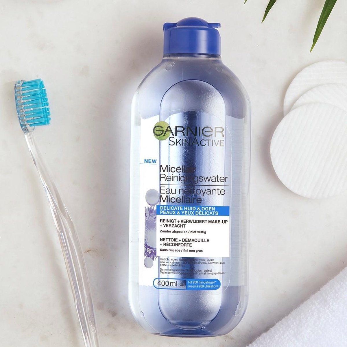 Nước Tẩy Trang Garnier Skin Naturals Micellar Cleansing Water 400ml