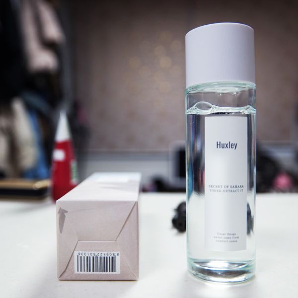 Nước Hoa Hồng Cấp Ẩm, Cải Thiện Toner Da HUXLEY TONER EXTRACT