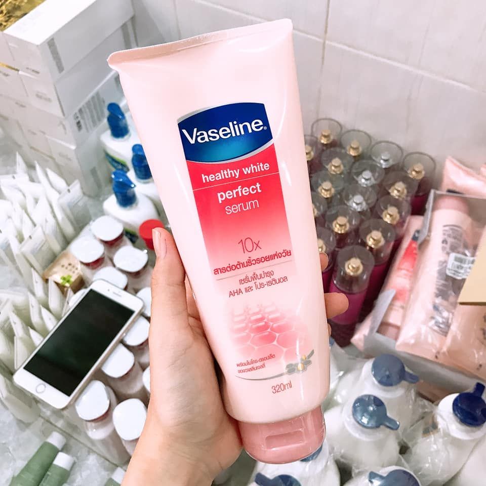 Sữa dưỡng thể trắng da Vaseline Healthy White Perfect Serum 10X - 320ml