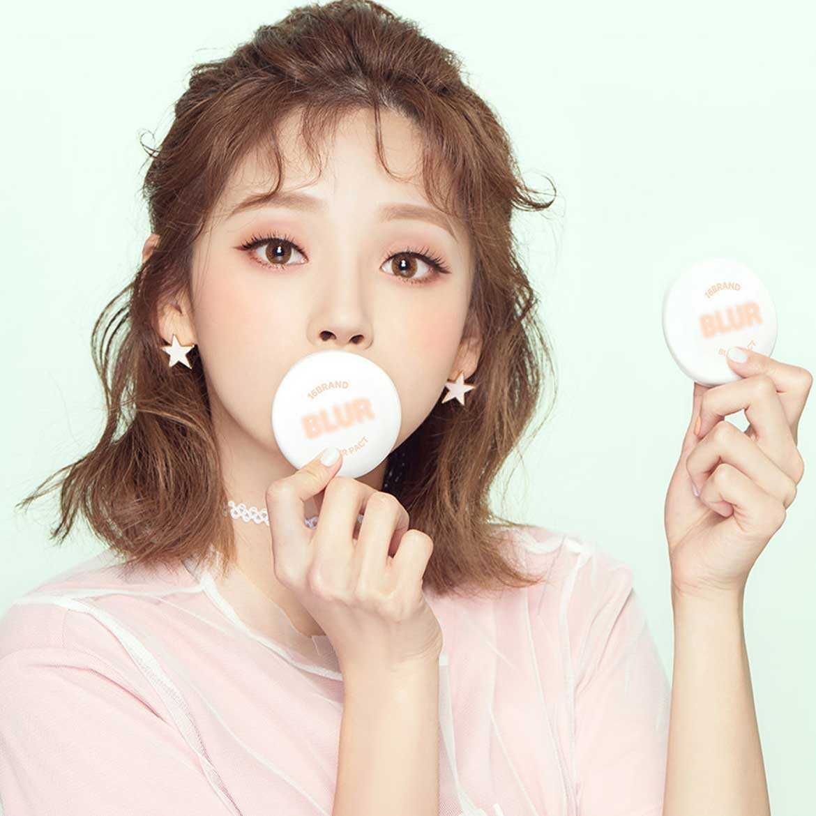 Phấn Phủ Kiềm Dầu 16Brand Blur Pact SPF50+ PA+++