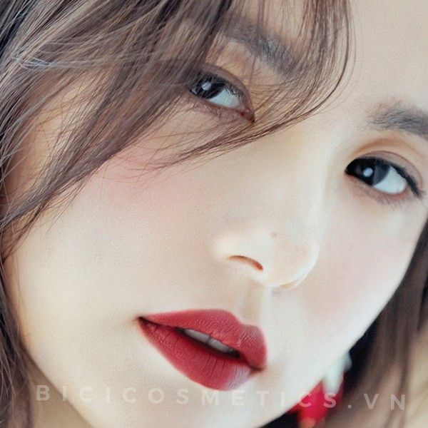 AMOK Lovefit Chocolate Perfect Velvet Lip Color