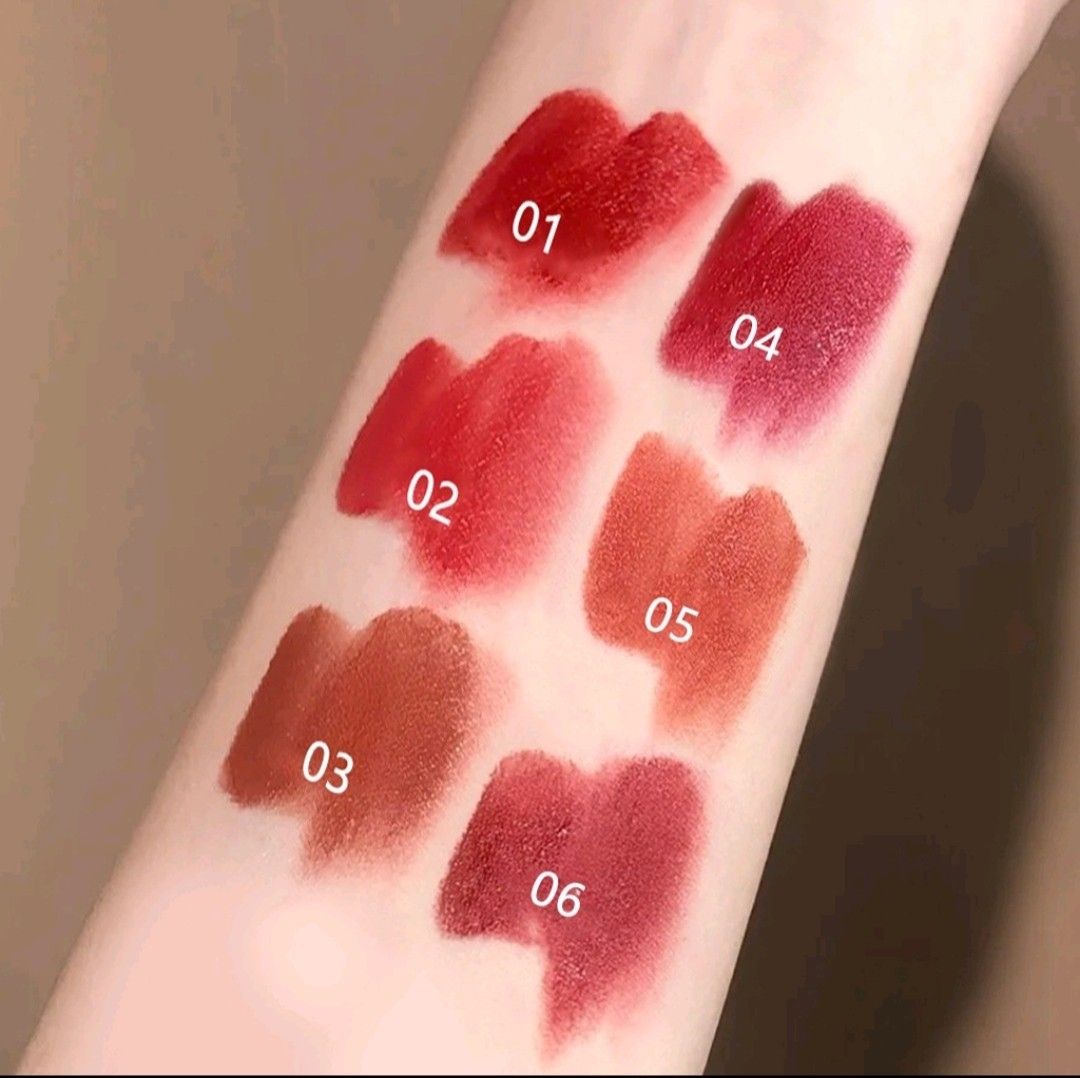  Son kem đen dải ngân hà OULESONG LIP GLAZE Nội Địa Trung 