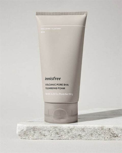  ( Mẫu Mới) Sữa Rửa Mặt Chiết Xuất Tro Núi Lửa INNISFREE Jeju Volcanic Pore Cleansing Foam EX - 150ML 