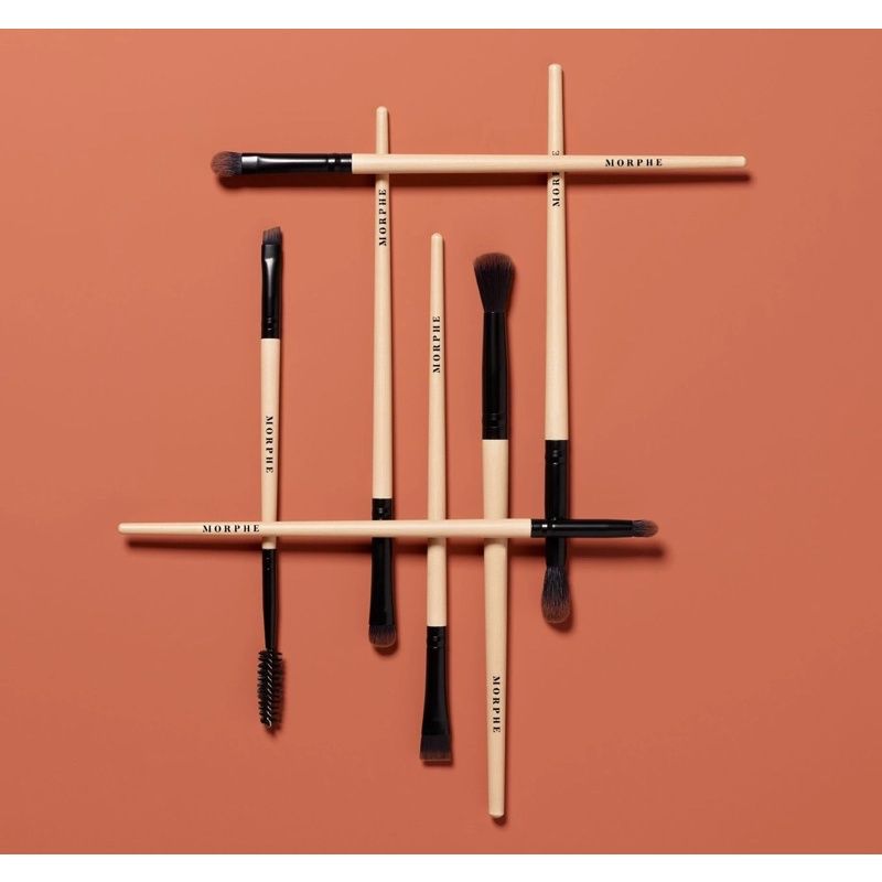  Bộ Cọ Mắt 7 Cây Kèm Túi Tiện Lợi MORPHE Earth To Babe 7 Piece Bamboo Eye Brush Set 