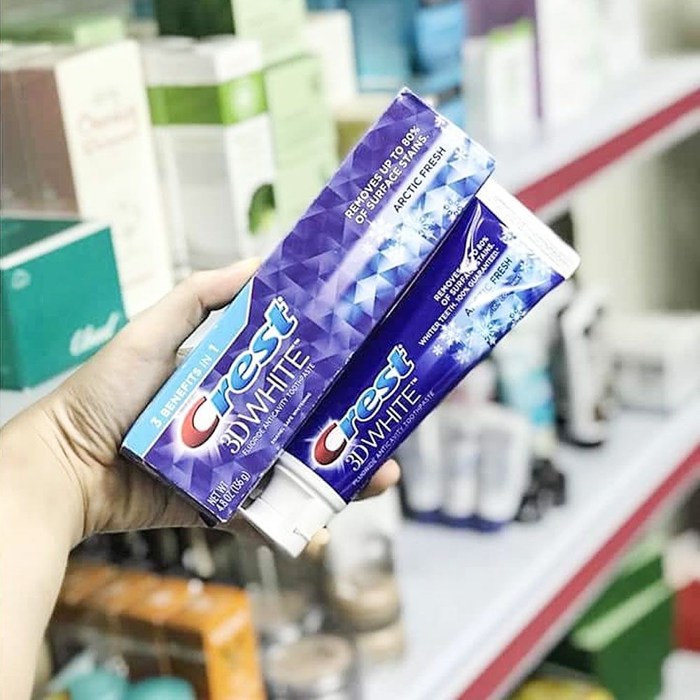 Kem đánh răng Crest 3D White Arctic Fresh