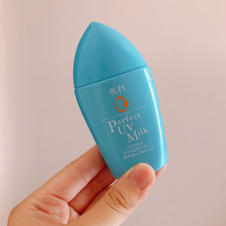 Kem Chống Nắng Dạng Sữa Senka Perfect UV Milk