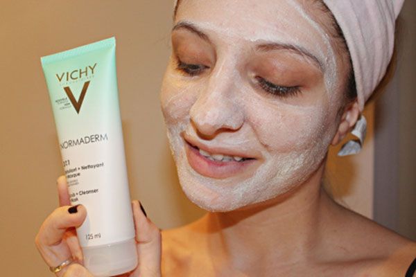 Tẩy tế bào chết ngừa mụn Vichy Normaderm 3 in 1 Scrub + Cleanser + Mask