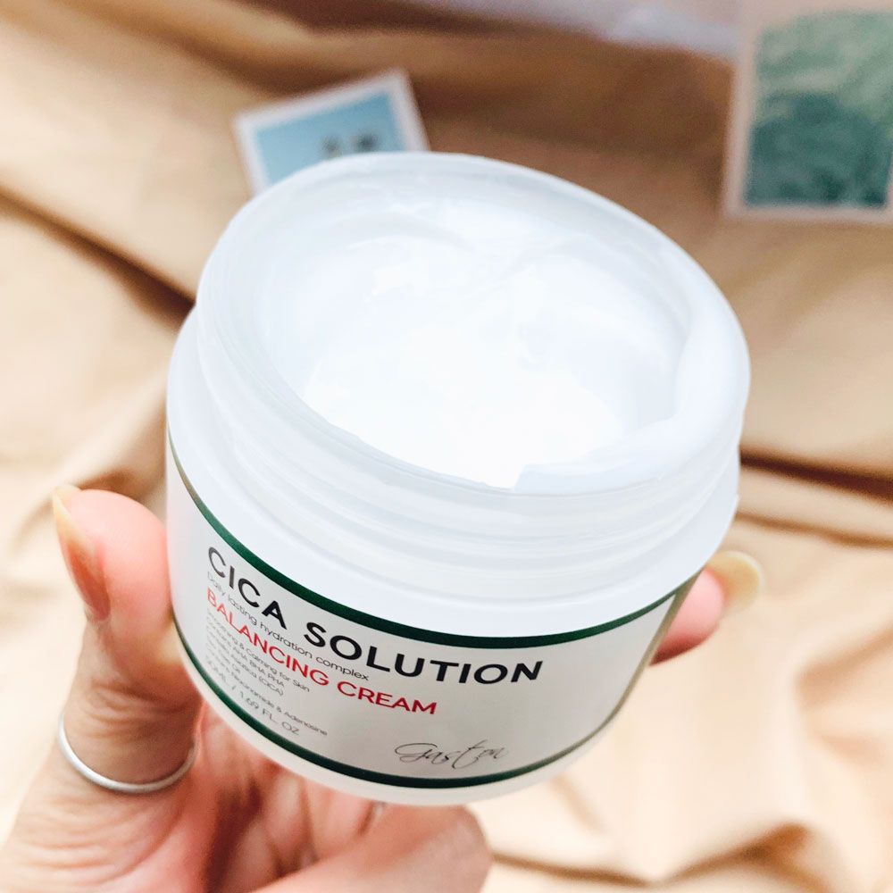 Kem Dưỡng Gaston Cica Solution Balancing Cream