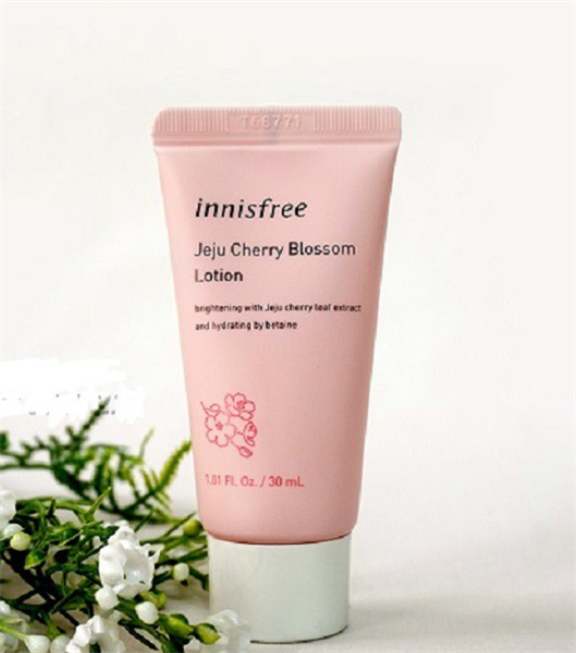  Sữa Dưỡng Làm Sáng Da và Dưỡng Ẩm Innisfree Jeju Cherry Blossom Lotion - Minisize 30ml 