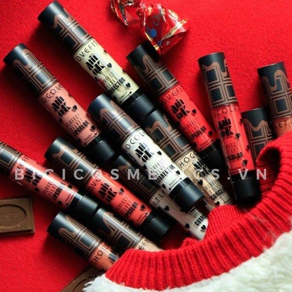 AMOK Lovefit Chocolate Perfect Velvet Lip Color