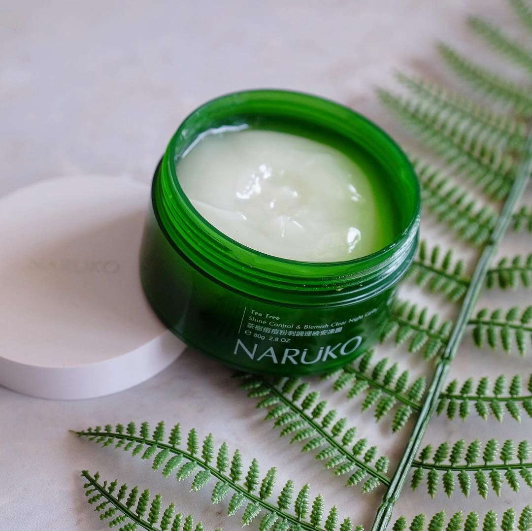 Mặt Nạ Ngủ Trị Mụn NARUKO Tea Tree Shine Control & Blemish Clear Night Gelly