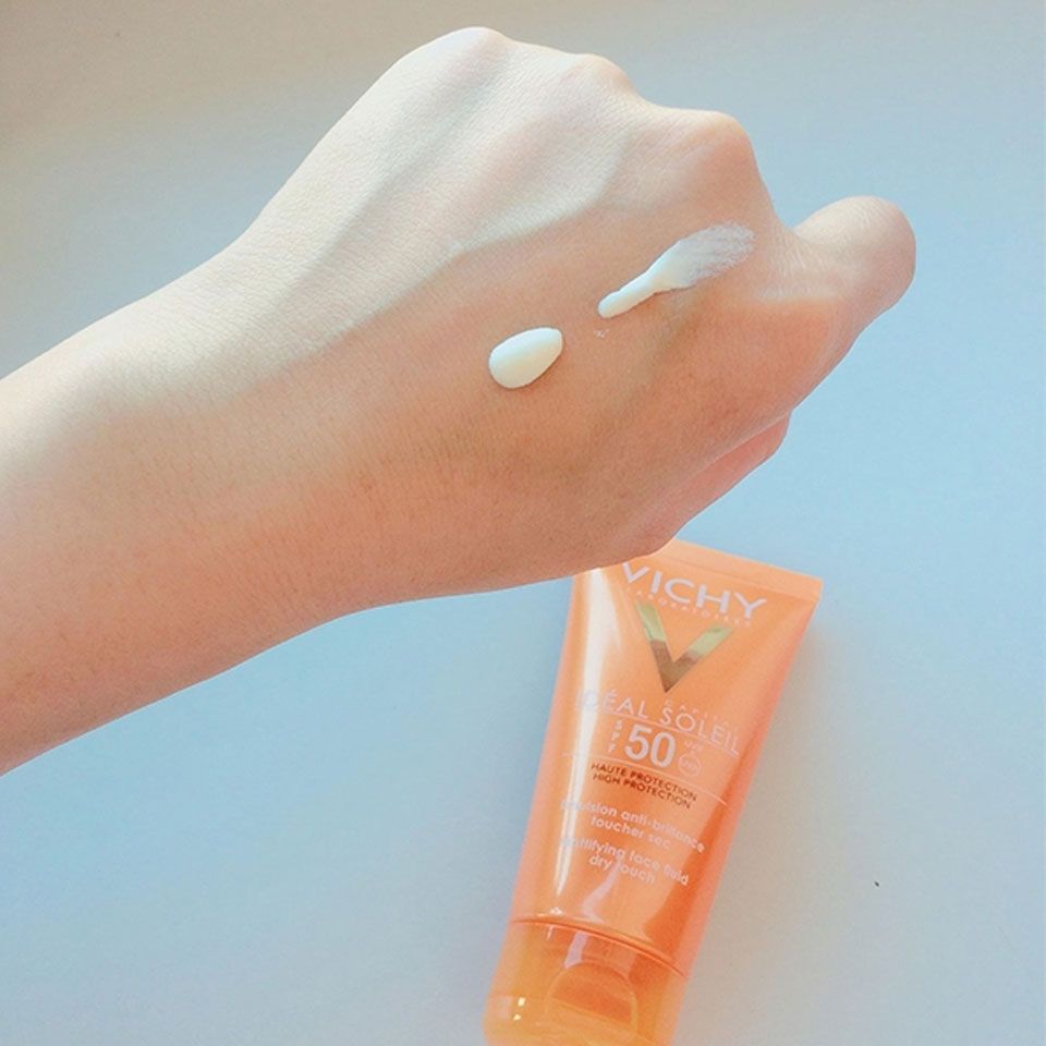 Kem Chống Nắng Ngăn Sạm Da Vichy Capital Idéal Soleil Mattifying Dry Touch Face Fluid