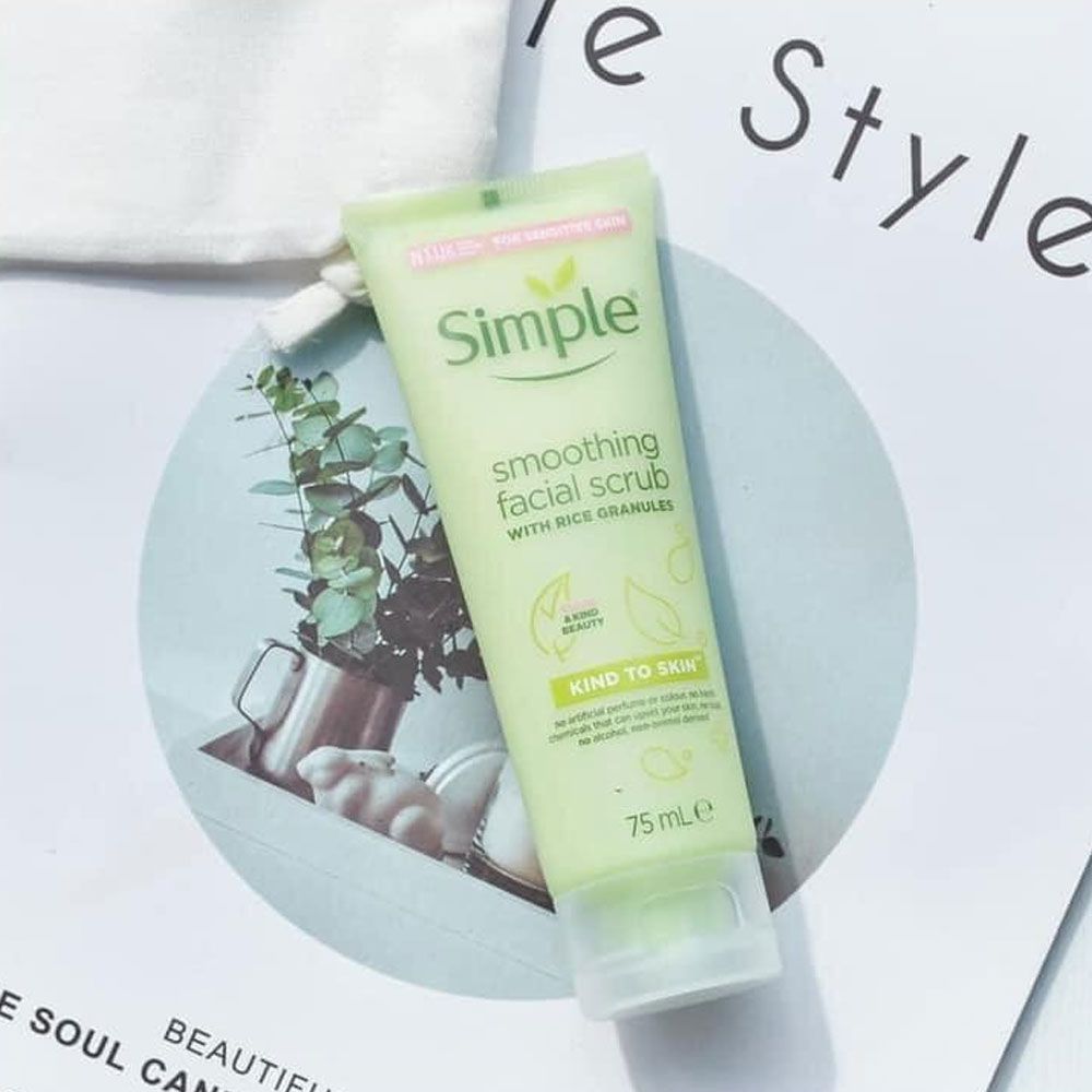 Tẩy Da Chết Simple Kind To Skin Smoothing Facial Scrub – 75ml