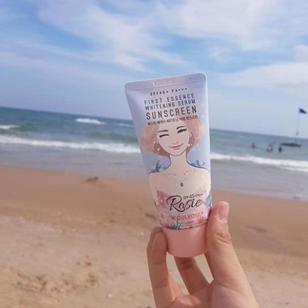  Kem chống nắng ROSIE SeoulRose First Essence Whitening Serum Sunscreen SPF45 PA+++ 