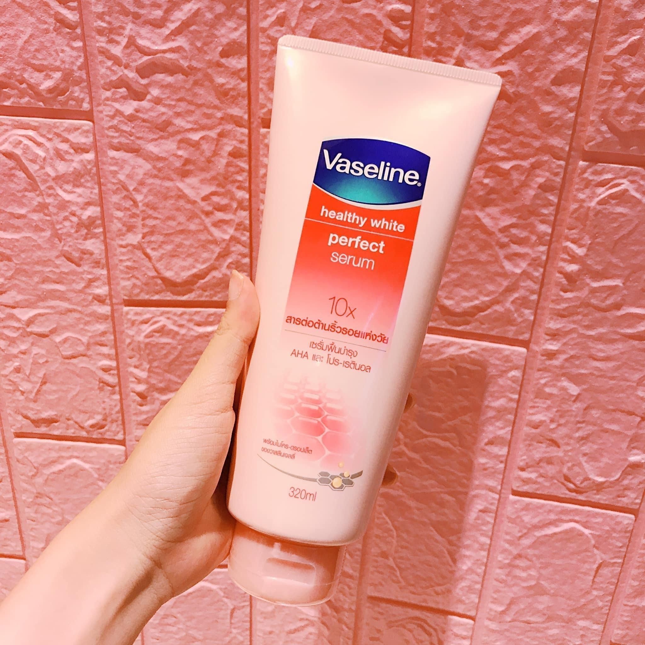 Sữa dưỡng thể trắng da Vaseline Healthy White Perfect Serum 10X - 320ml