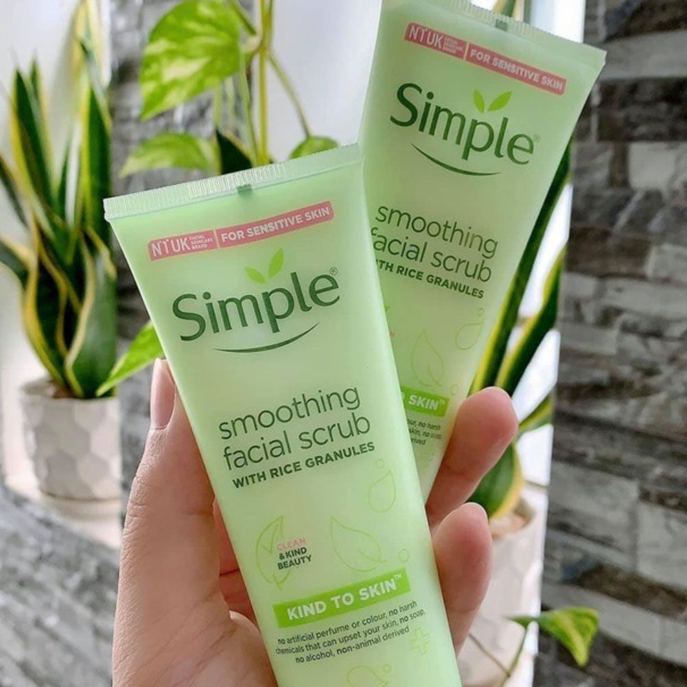  Tẩy Da Chết Simple Kind To Skin Smoothing Facial Scrub – 75ml 
