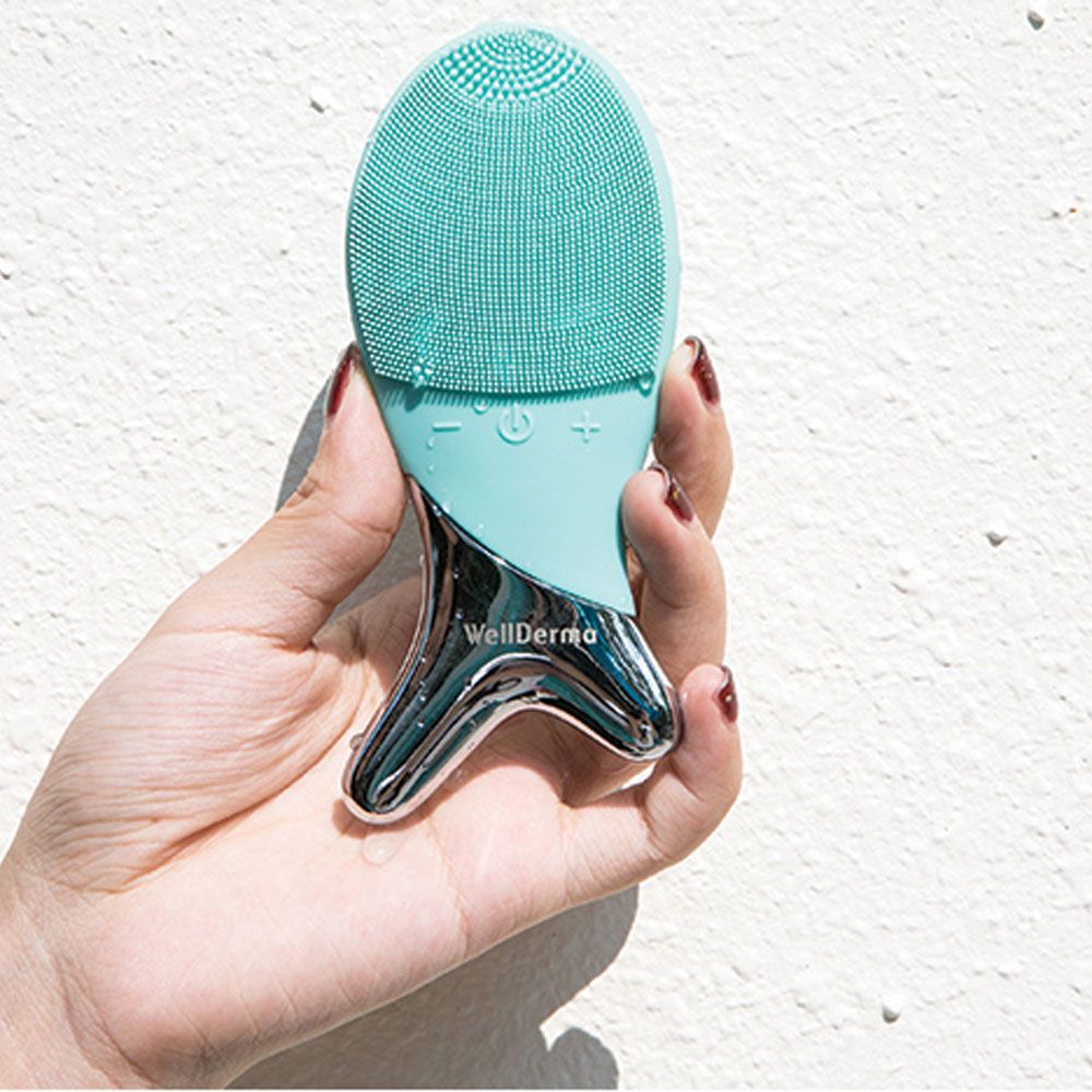 Máy rửa mặt đuôi cá WellDerma Cleansing Fish