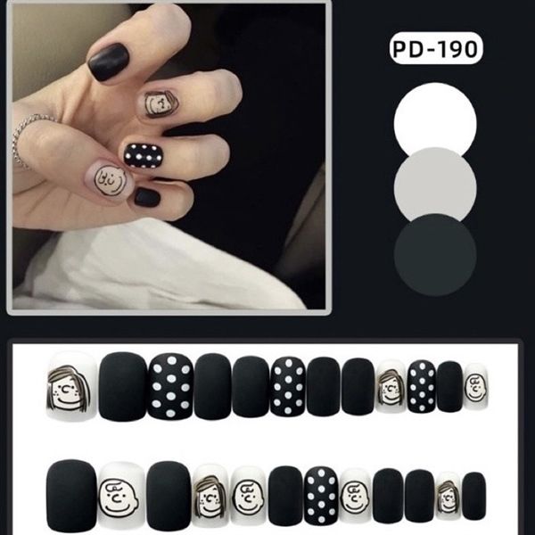 (Update Liên Tục) Set 24 Móng Tay Giả Nails Box Kèm Keo Dán Nội Đia Trung