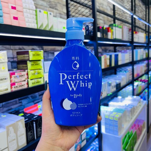  Sữa tắm Shiseido Senka Perfect Whip For Body 500ml 