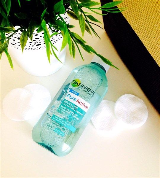 Nước Tẩy Trang Garnier Skin Naturals Micellar Cleansing Water 400ml