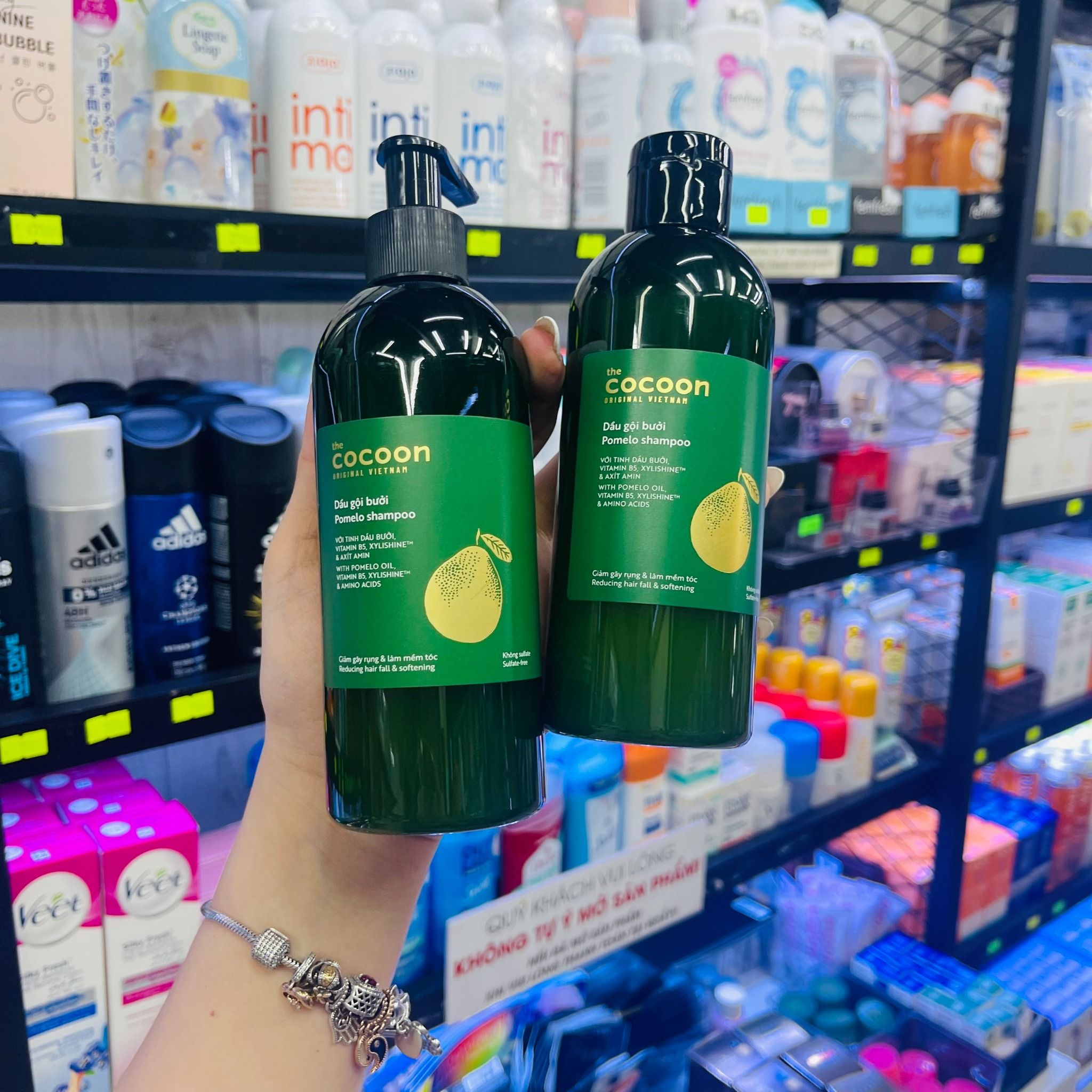  Dầu Gội / Xã Tinh Chất Dầu Bưởi COCOON Kích Thích Mọc Tóc Pomelo Shampoo/Conditioner  - 310ml 