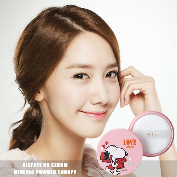 Phấn Phủ Kiềm Dầu Innisfree No Sebum Mineral Powder Snoopy