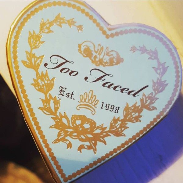 Phấn Tạo Khối Too Faced Sweethearts Bronzer