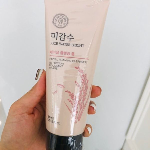 Sữa Rửa Mặt Làm Sáng Da The Face Shop Rice Water Bright Cleansing Foam 150ml