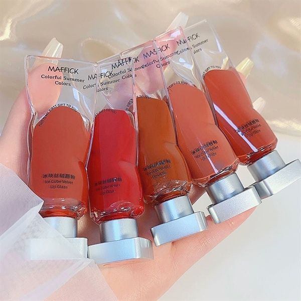 Son Kem Lì Dạng Tuýp Trong Suốt MAFFICK Ice Cube Velvet Lip Glaze Nội Địa Trung