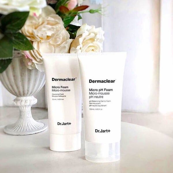 Sữa Rửa Mặt Dr Jart+ Dermaclear Micro pH Foam