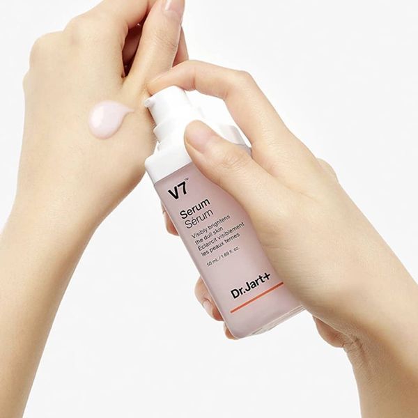 Tinh chất dưỡng trắng da Dr.Jart+ V7 Serum