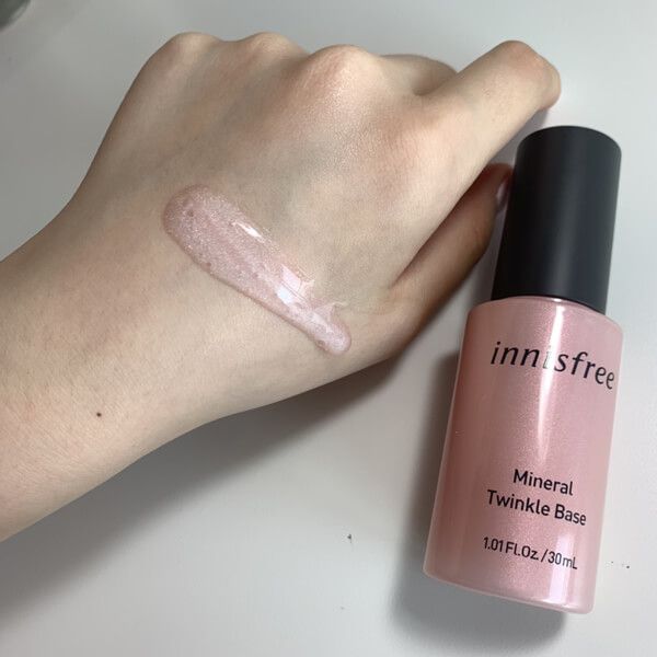 Kem Lót Dưỡng Ẩm, Tạo Hiệu Ứng Cho Da Căng Bóng, Mịn Mượt Innisfree Mineral Twinkle Base 30ml