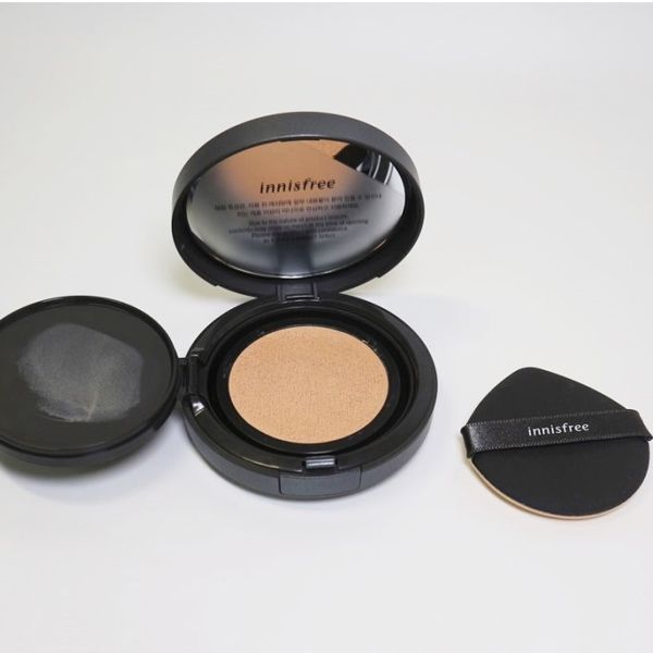 Phấn Nước Kiềm Dầu, Che Phủ Cao, Cho Lớp Nền Hoàn Hảo Innisfree Light Fit Cushion SPF33 PA++ 14g