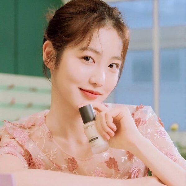 Kem Nền Kiềm Dầu, Che Phủ Tốt, Cho Lớp Nền Hoàn Hảo, Lâu Trôi Innisfree My Foundation All Day Long Wear SPF25/PA++ 30ml
