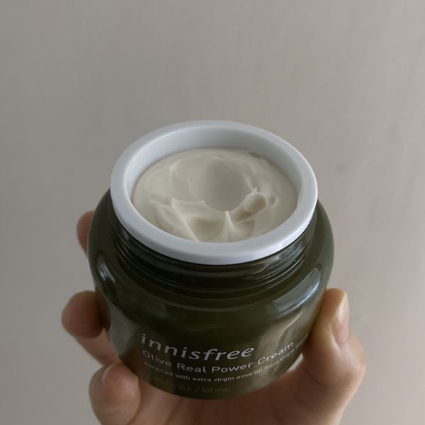 Kem Dưỡng Ẩm Sâu Chiết Xuất Trái Olive Innisfree Real Power Cream 50 ml