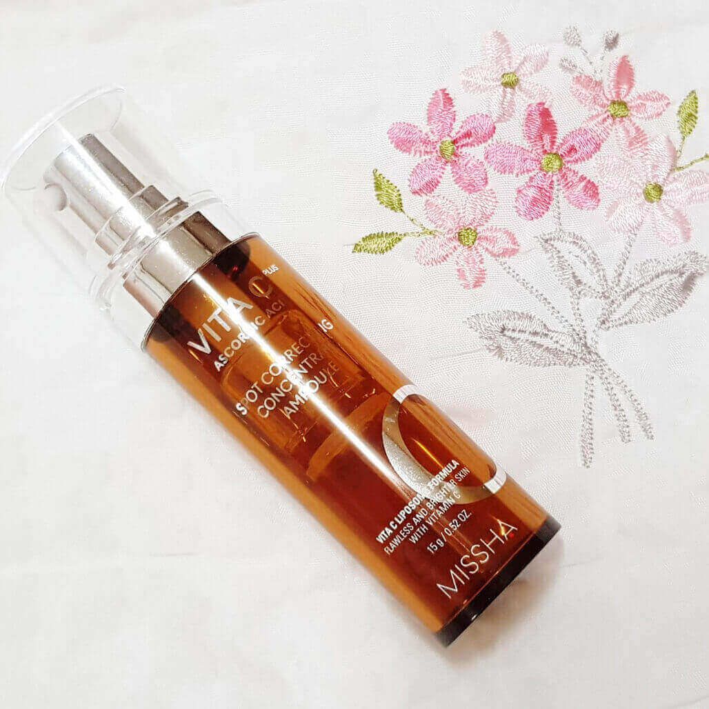 Tinh chất dưỡng trắng, làm sáng da Missha Vita C Ascorbic Acid Spot Correcting Concentrate Ampoule