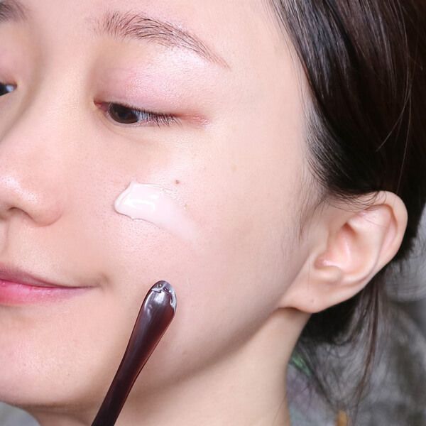 Kem Dưỡng Da Cao Cấp Chiết Xuất Từ Thông Đỏ Sulwhasoo Timetreasure Invigorating Cream