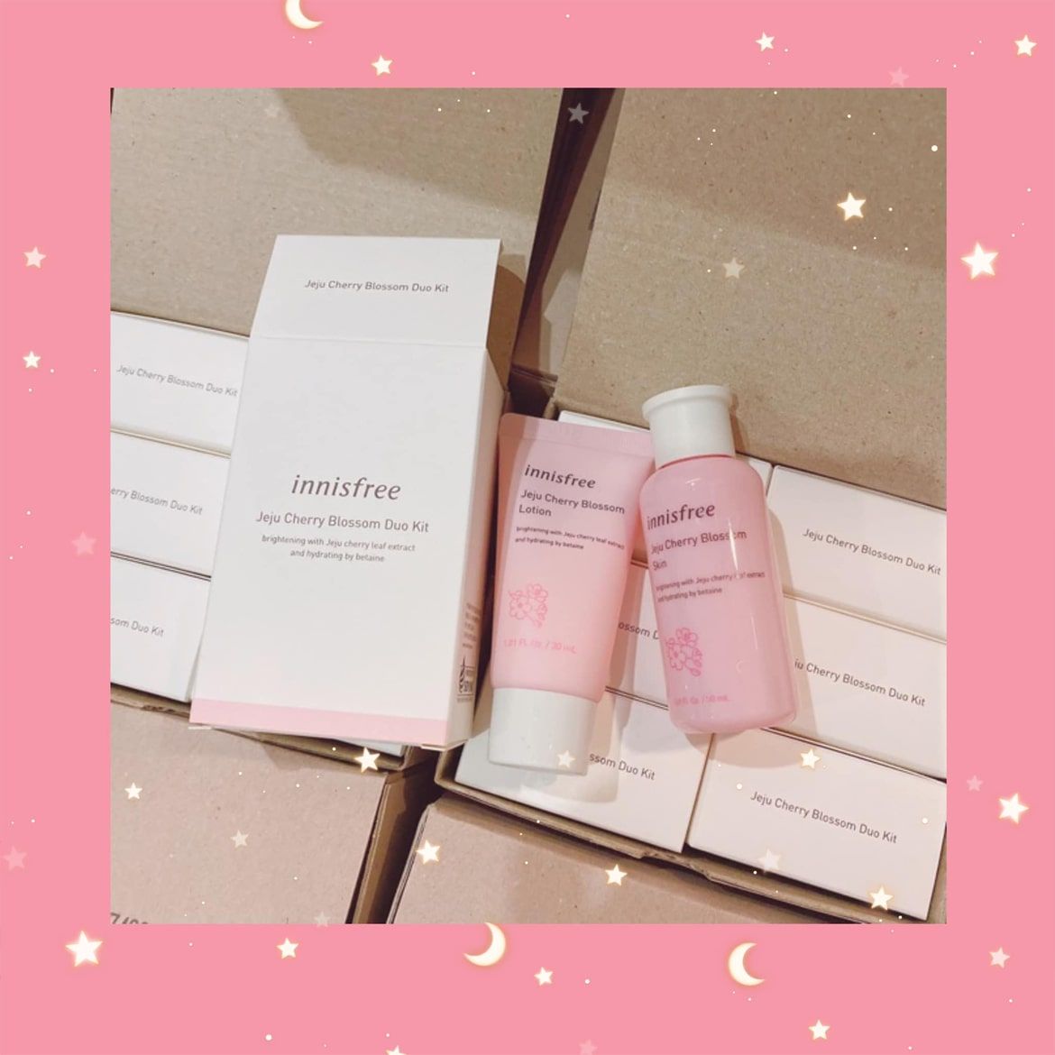 Bộ Kit Dưỡng Trắng 2 Món Innisfree Jeju Cherry Blossom Duo Kit